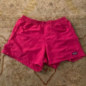 Women’s Patagonia baggie shorts size medium